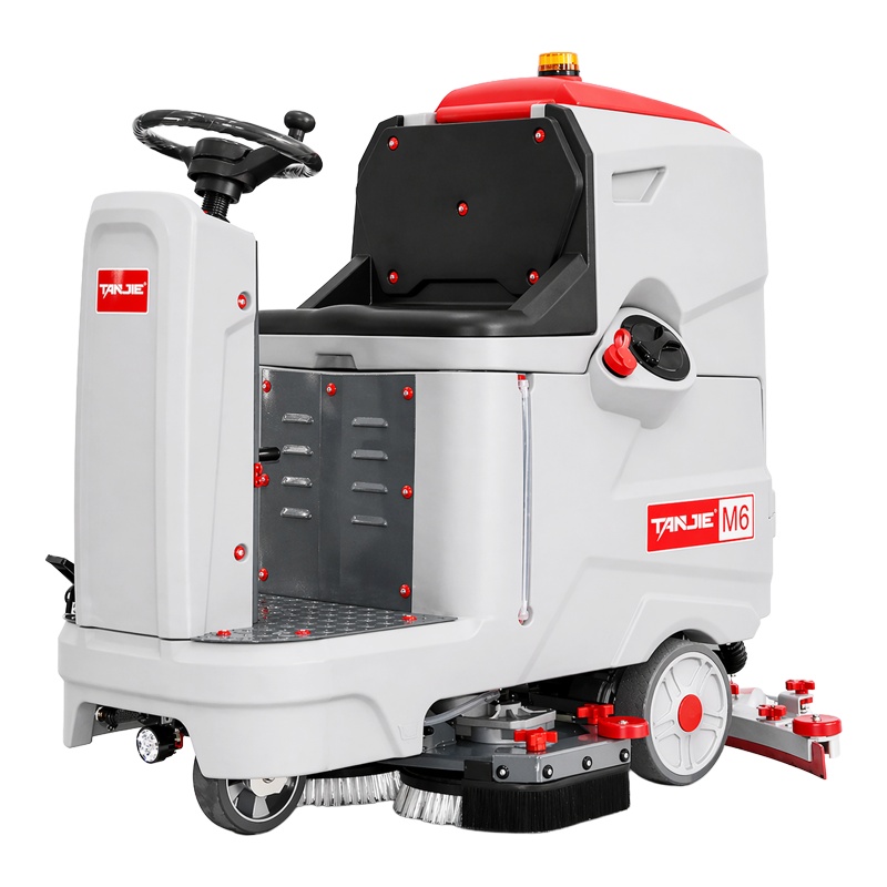 南昌坦洁驾驶式洗地机M6【双刷】